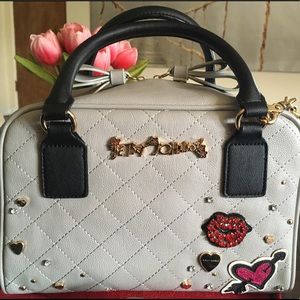 💘 Betsey Johnson Peek-A-Boo Top Handle Handbag 💋
